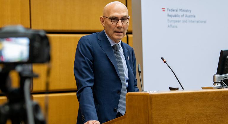 Human rights for all, still ‘work in progress’ warns Türk Human rights for all, still ‘work in progress’ warns Türk
