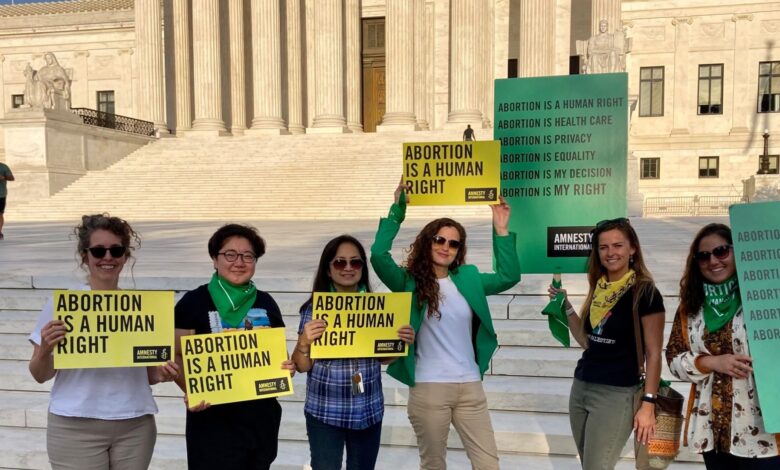 United States: Social media companies’ removal of abortion-related content may hinder access to accurate health information United States: Social media companies’ removal of abortion-related content may hinder access to accurate health information