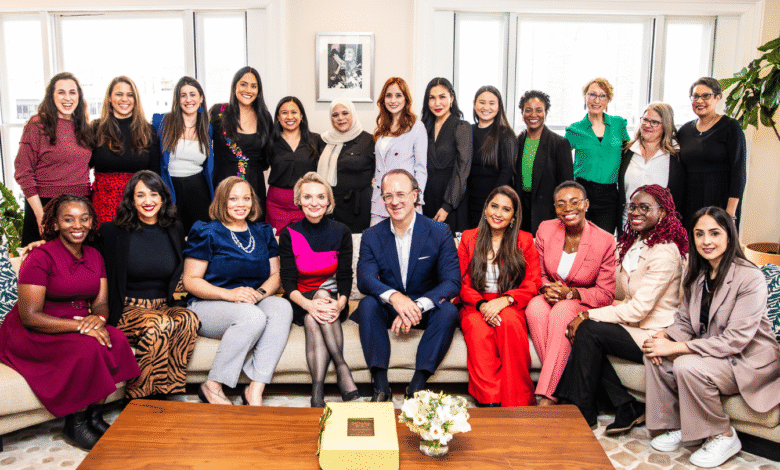 VV Visionaries in Partnership with the Estée Lauder Emerging Leaders Fund VV Visionaries in Partnership with the Estée Lauder Emerging Leaders Fund