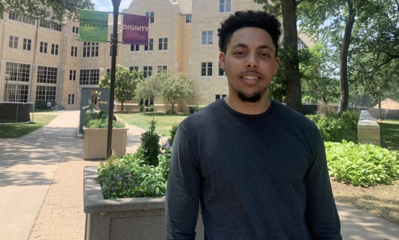 Graduating With Mayo Clinic in His Future – Newsroom Graduating With Mayo Clinic in His Future – Newsroom